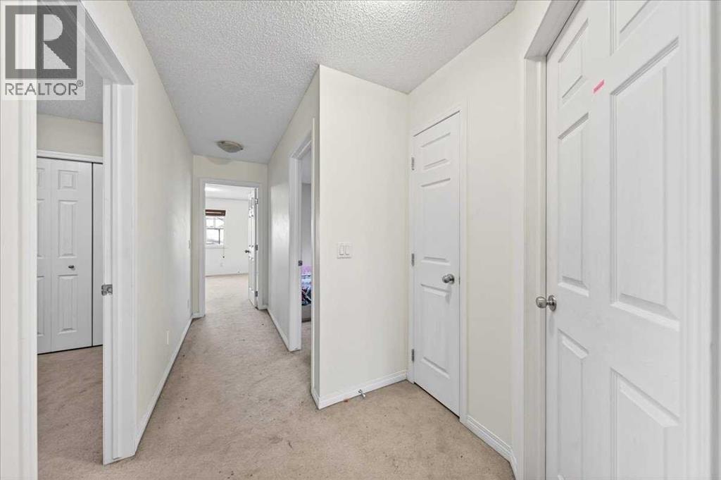 34 Saddlecrest Crescent NE — photo 28