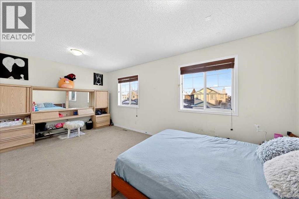 34 Saddlecrest Crescent NE — photo 37