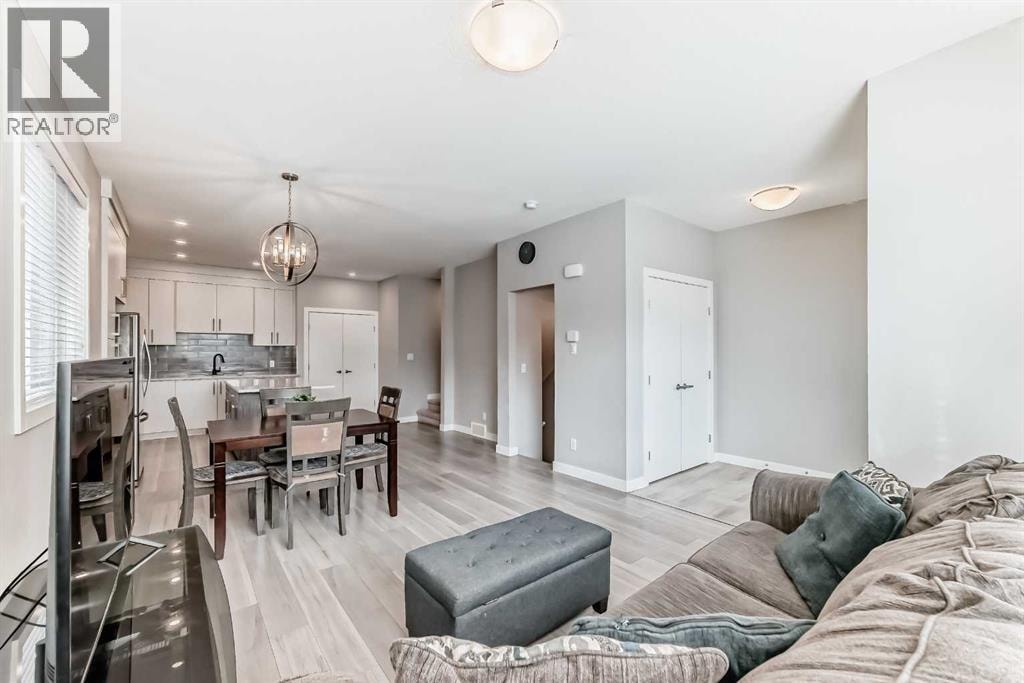 111 Redstone Crescent NE — photo 19