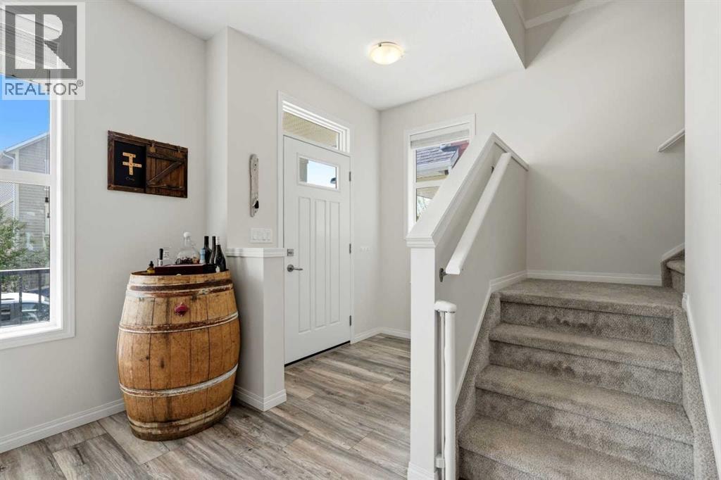 144 South Point Court SW — photo 3