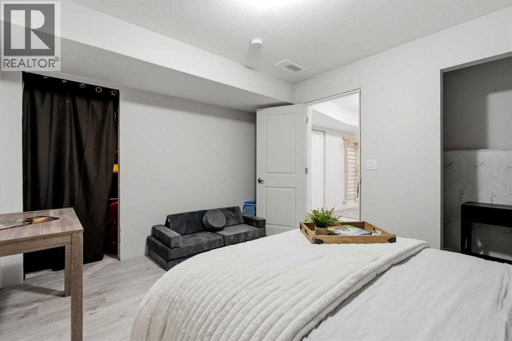 144 South Point Court SW — photo 35