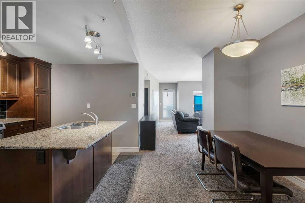 2402, 910 5 Avenue SW — photo 10
