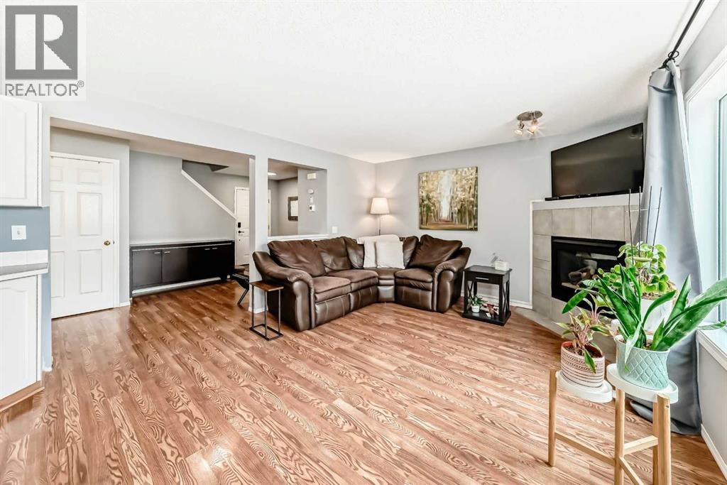 15 Citadel Meadow Crescent NW — photo 13
