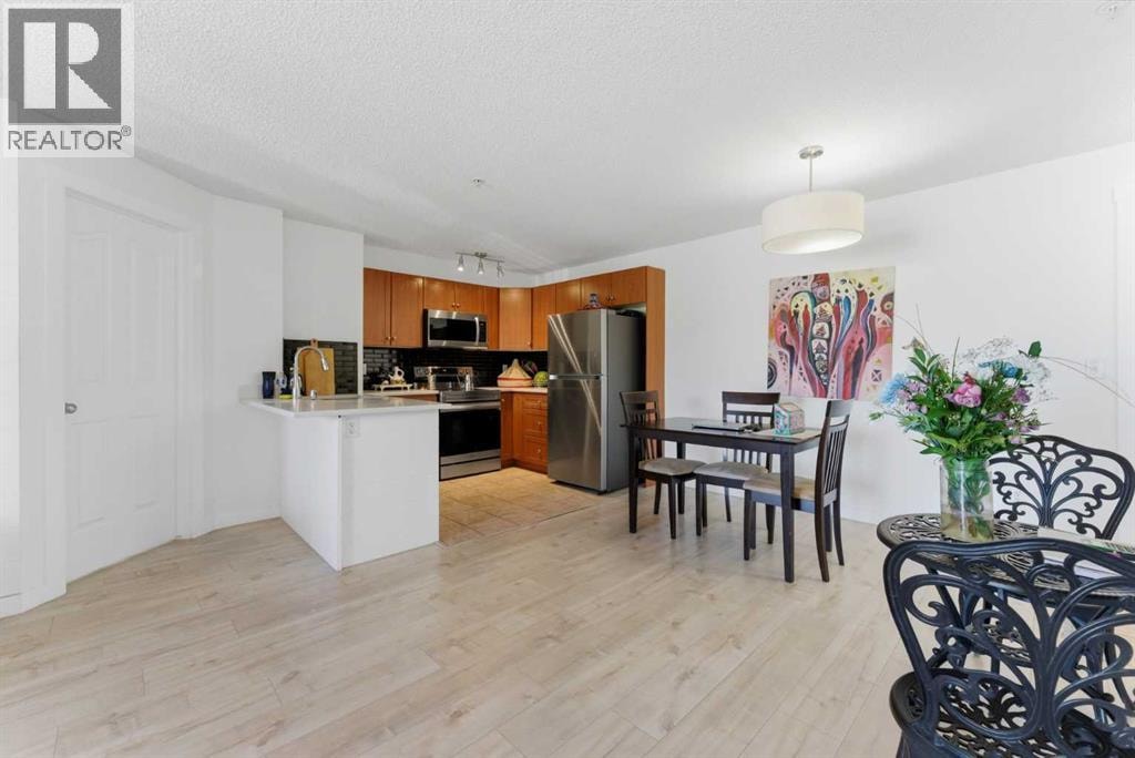 4208, 60 Panatella Street NW — photo 35