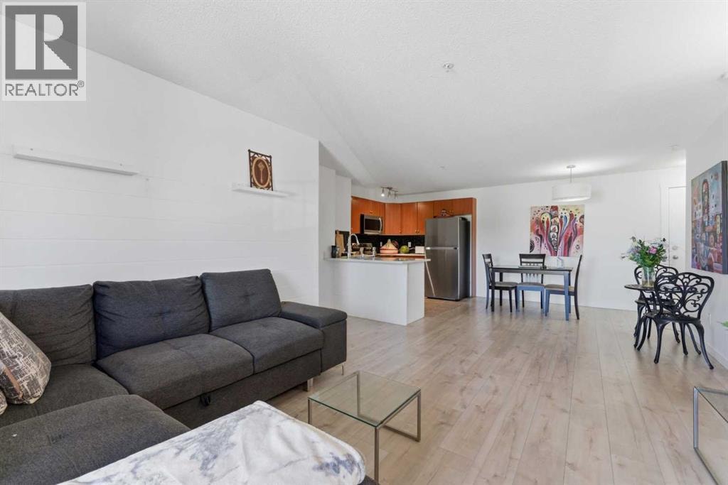 4208, 60 Panatella Street NW — photo 37