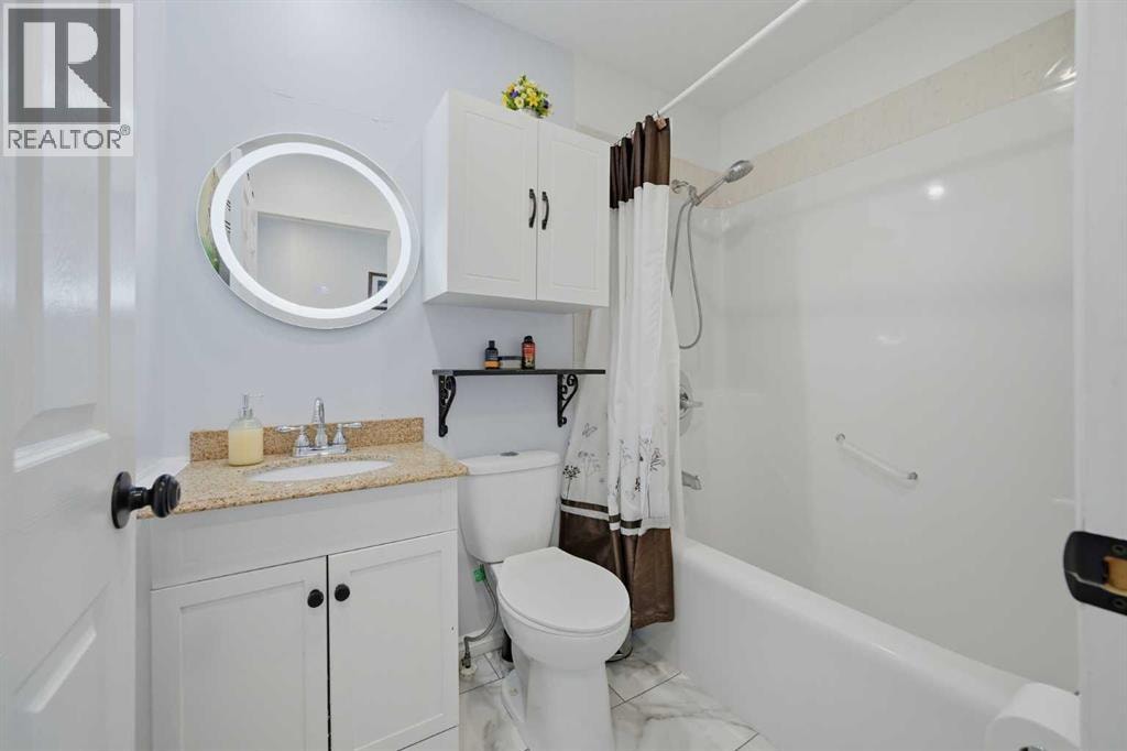 55 Ross Place — photo 22