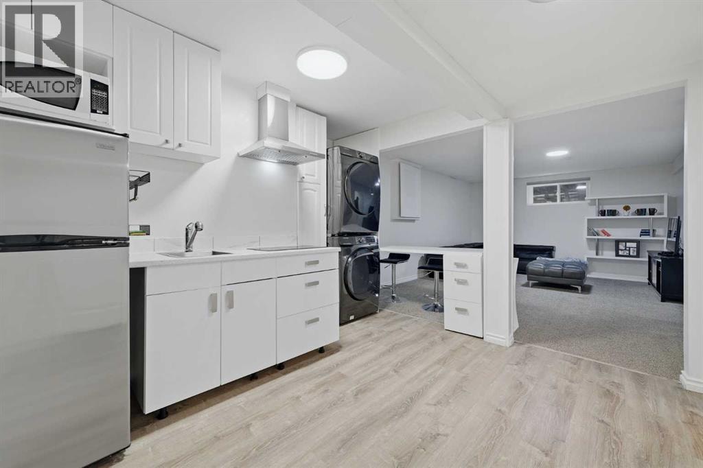 55 Ross Place — photo 33