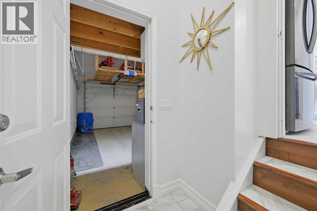 55 Ross Place — photo 23