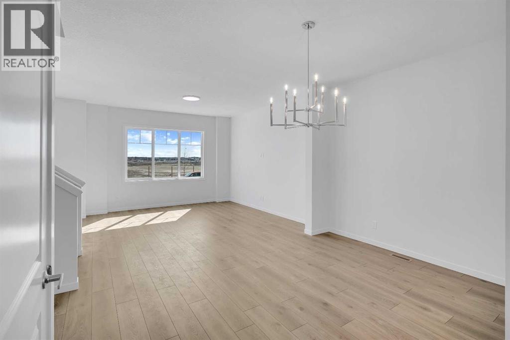 541 Bayview Street SW — photo 12