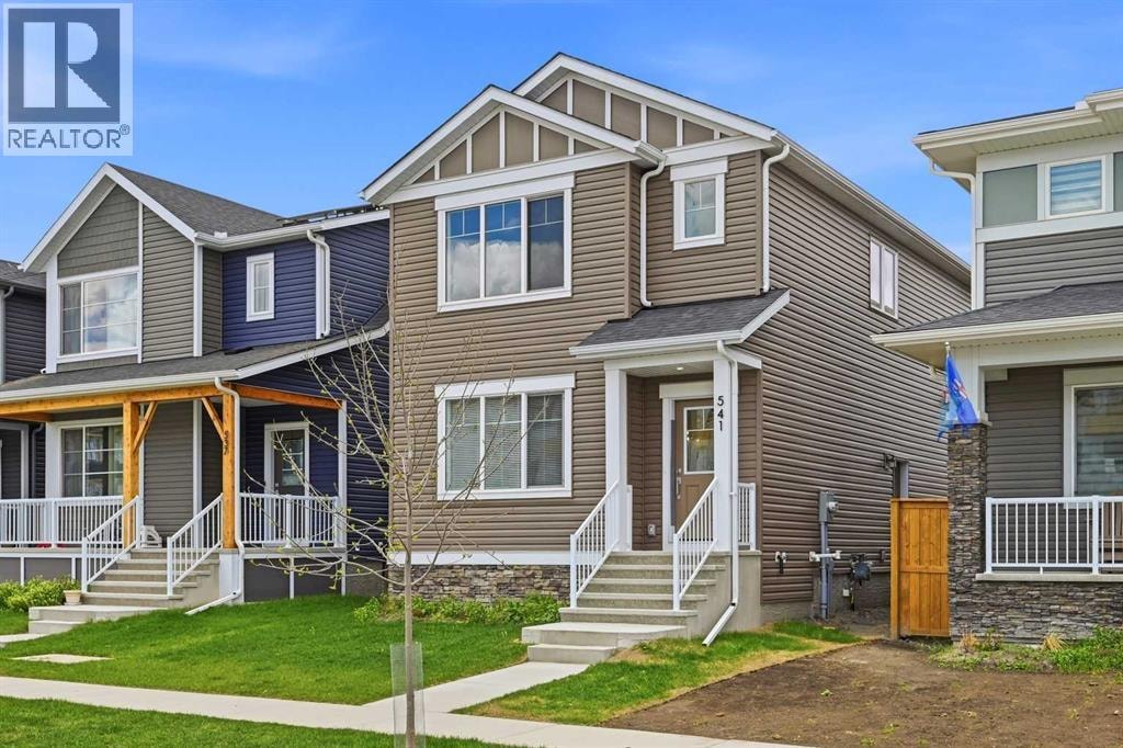 541 Bayview Street SW — photo 3