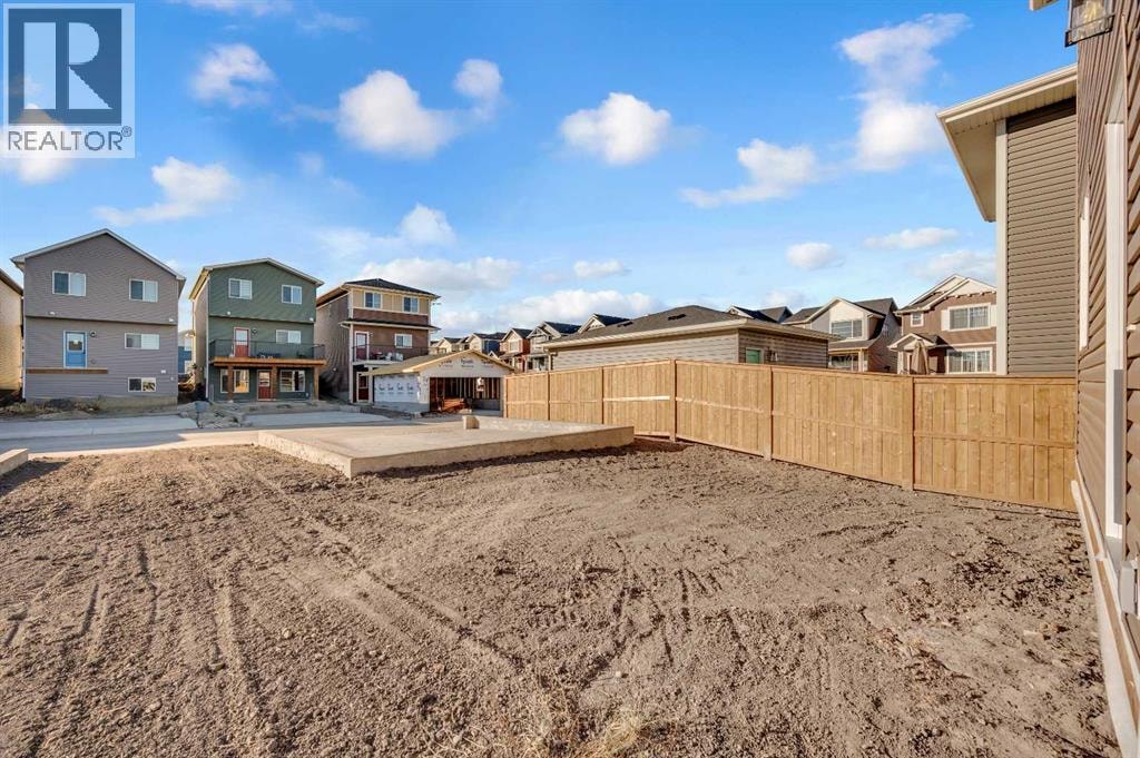 541 Bayview Street SW — photo 42