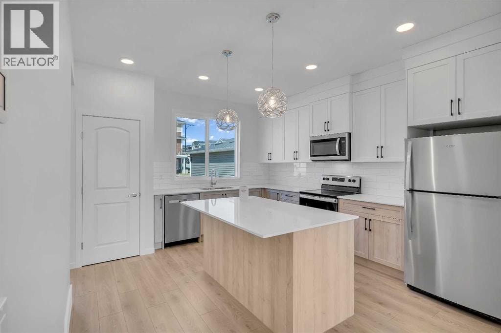 541 Bayview Street SW — photo 14