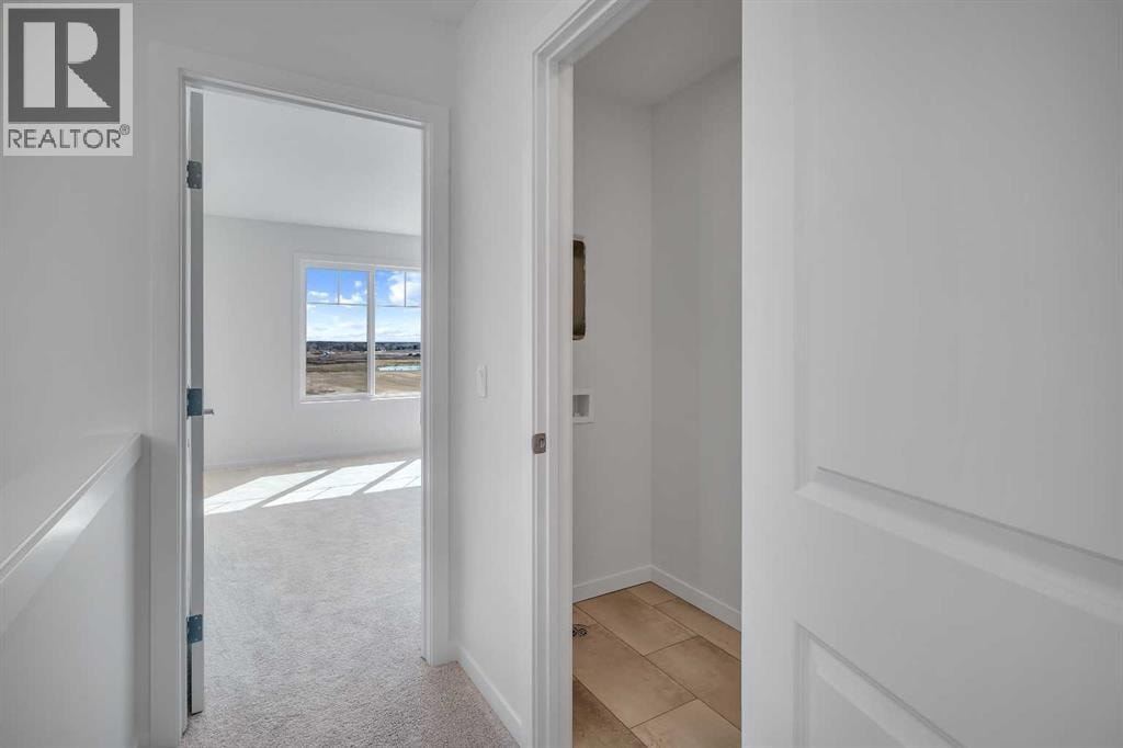 541 Bayview Street SW — photo 37