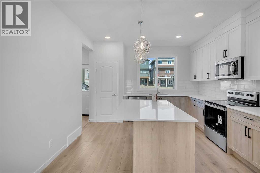 541 Bayview Street SW — photo 13