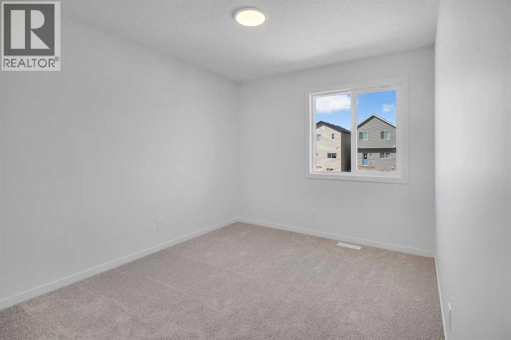 541 Bayview Street SW — photo 34
