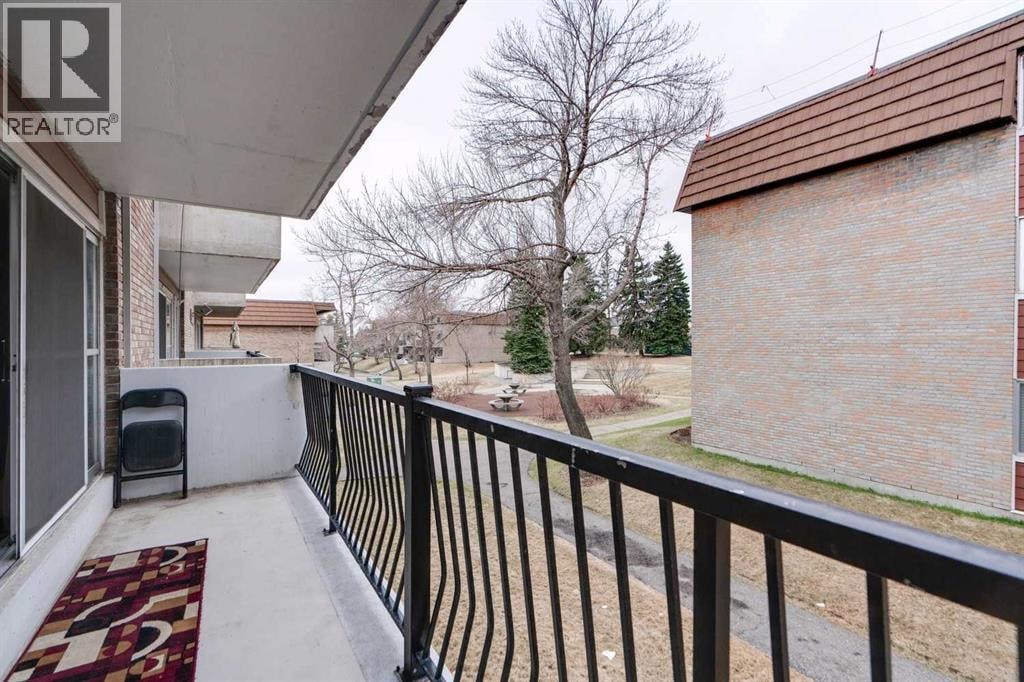 11A, 231 Heritage Drive SE — photo 15