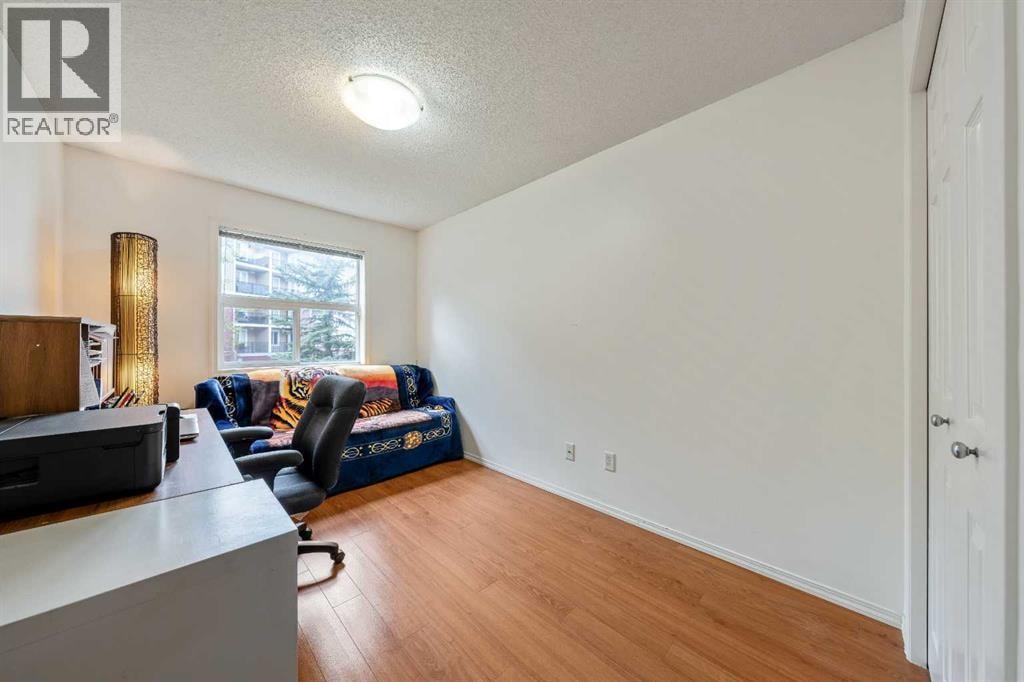 2132, 700 Willowbrook Road NW — photo 11
