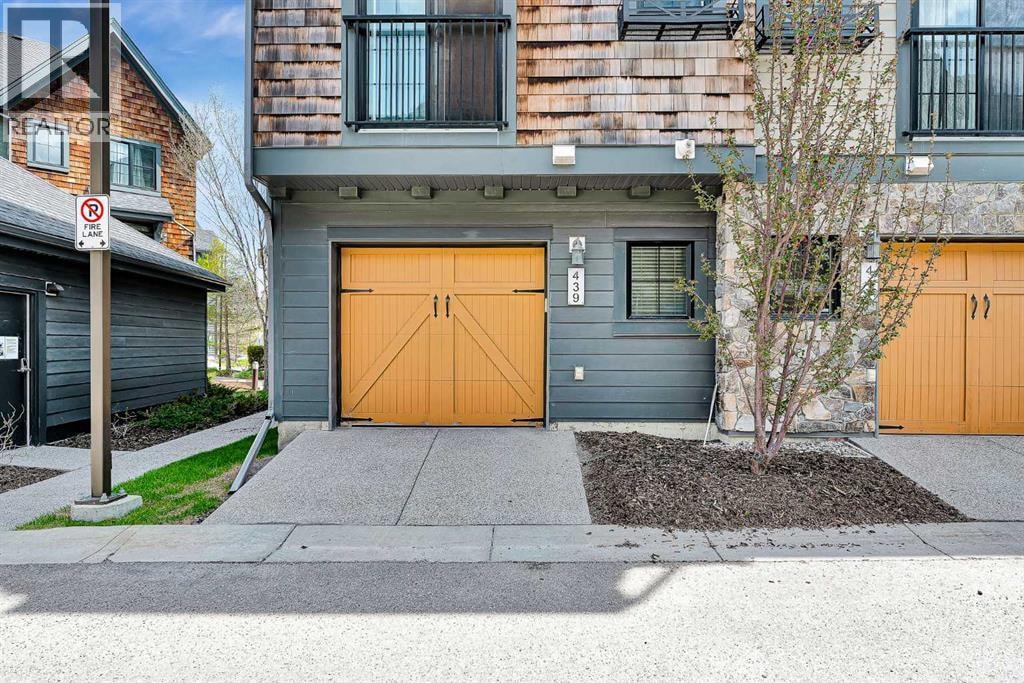 439 Ascot Circle SW — photo 36