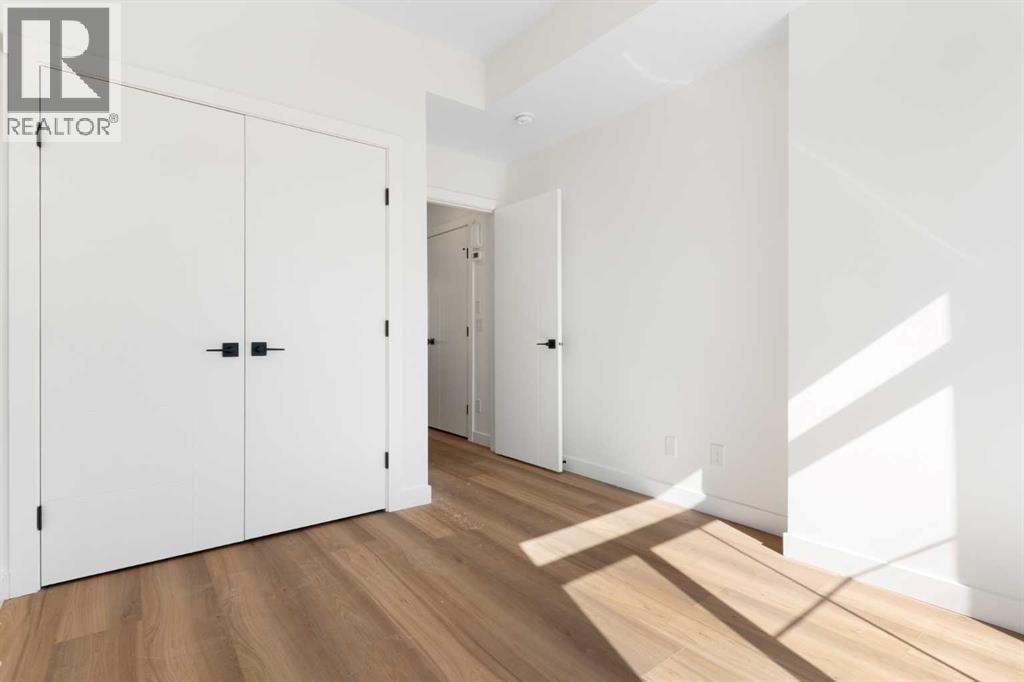 401, 156 Park Street — photo 15