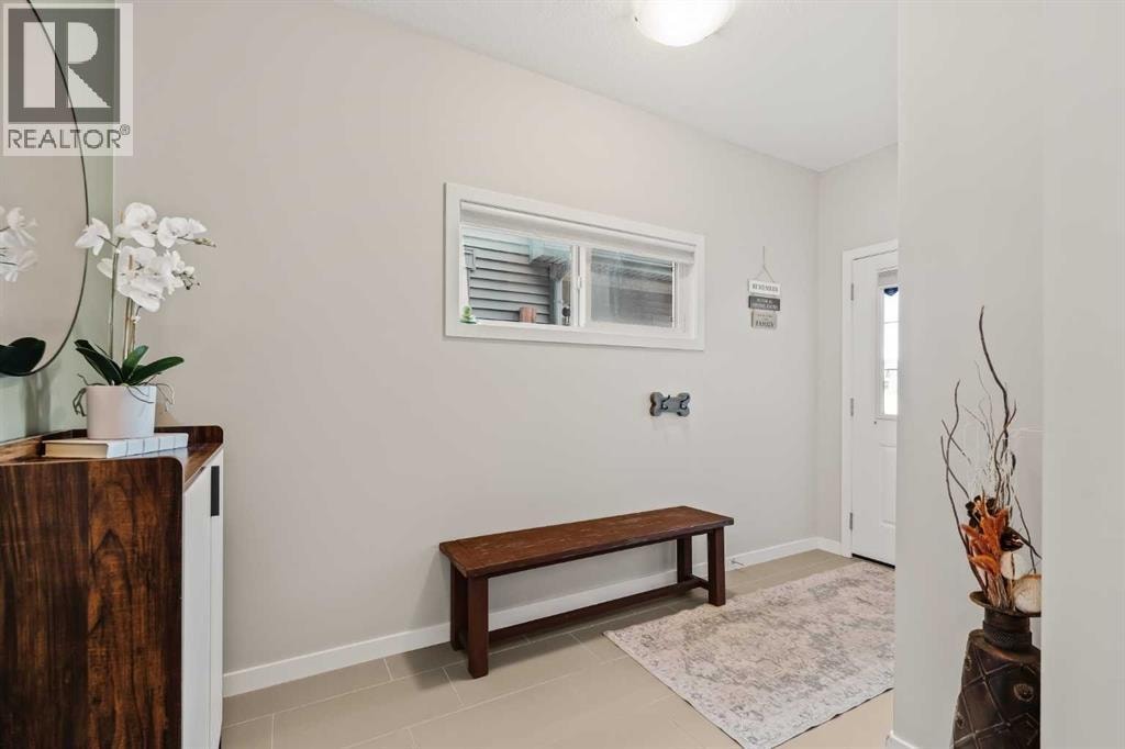65 Sunrise Crescent — photo 4