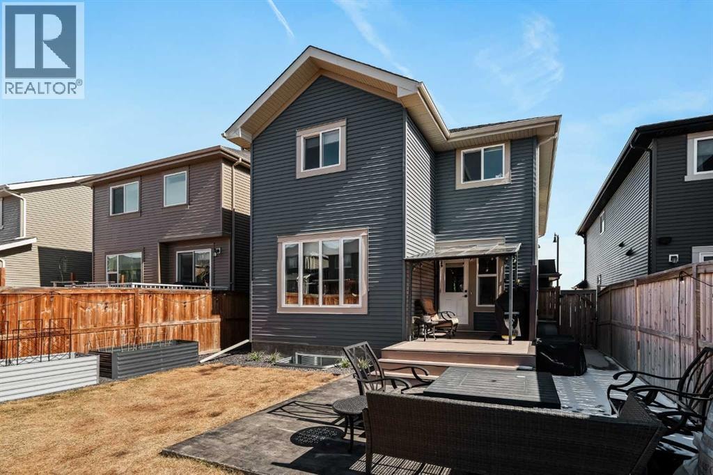 65 Sunrise Crescent — photo 44
