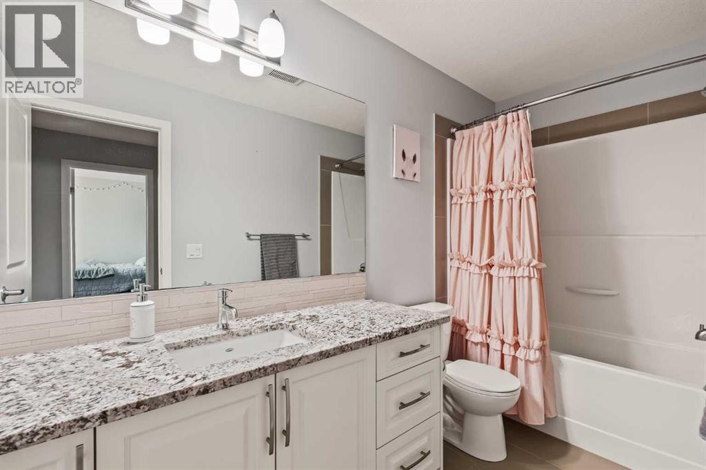 65 Sunrise Crescent — photo 35