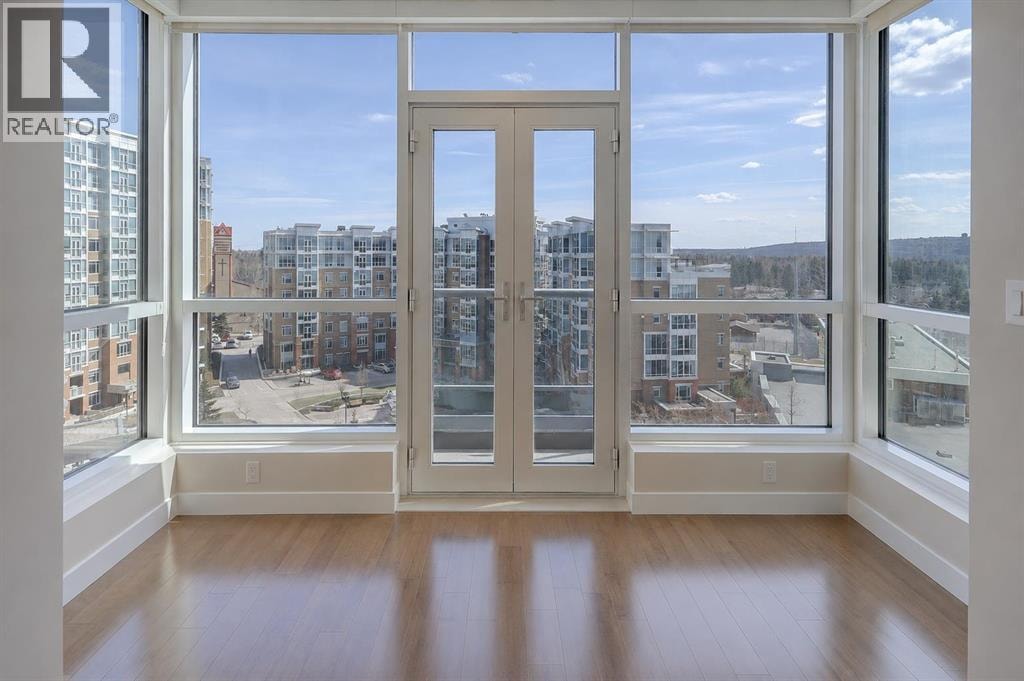 810, 16 Varsity Estates Circle NW — photo 12