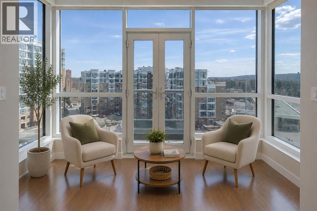 810, 16 Varsity Estates Circle NW — photo 13