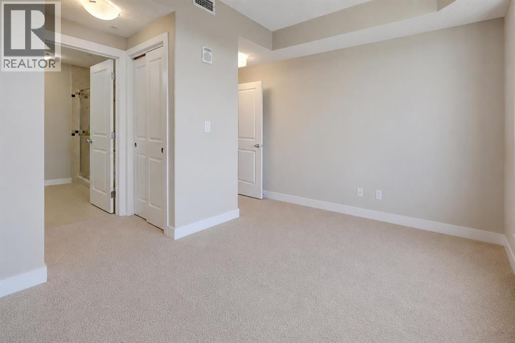 810, 16 Varsity Estates Circle NW — photo 18
