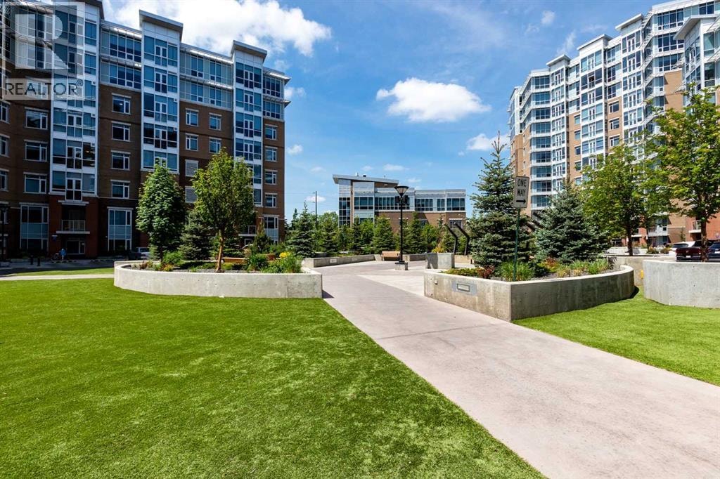 810, 16 Varsity Estates Circle NW — photo 38