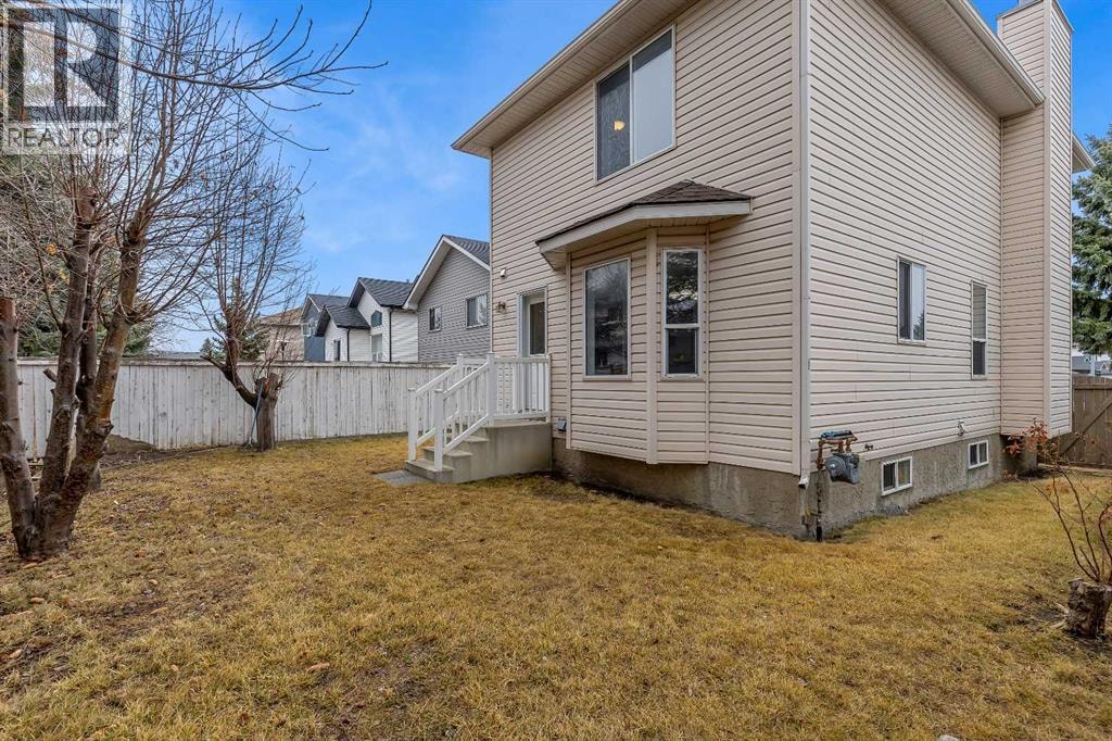 47 Carmel Close NE — photo 18