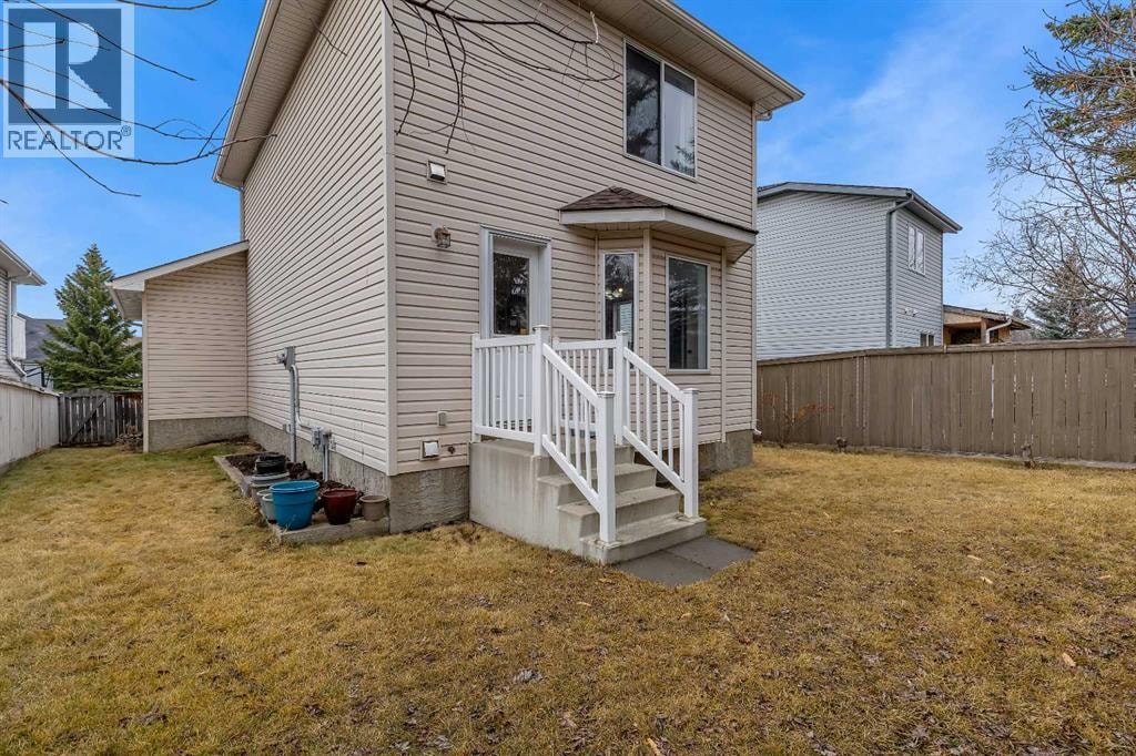 47 Carmel Close NE — photo 20