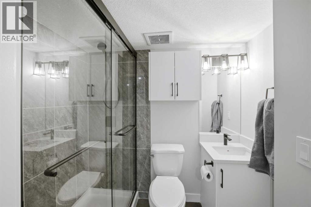 1153 Chinook Gate Bay SW — photo 24