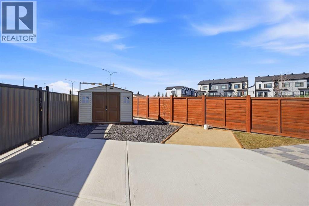 1153 Chinook Gate Bay SW — photo 43