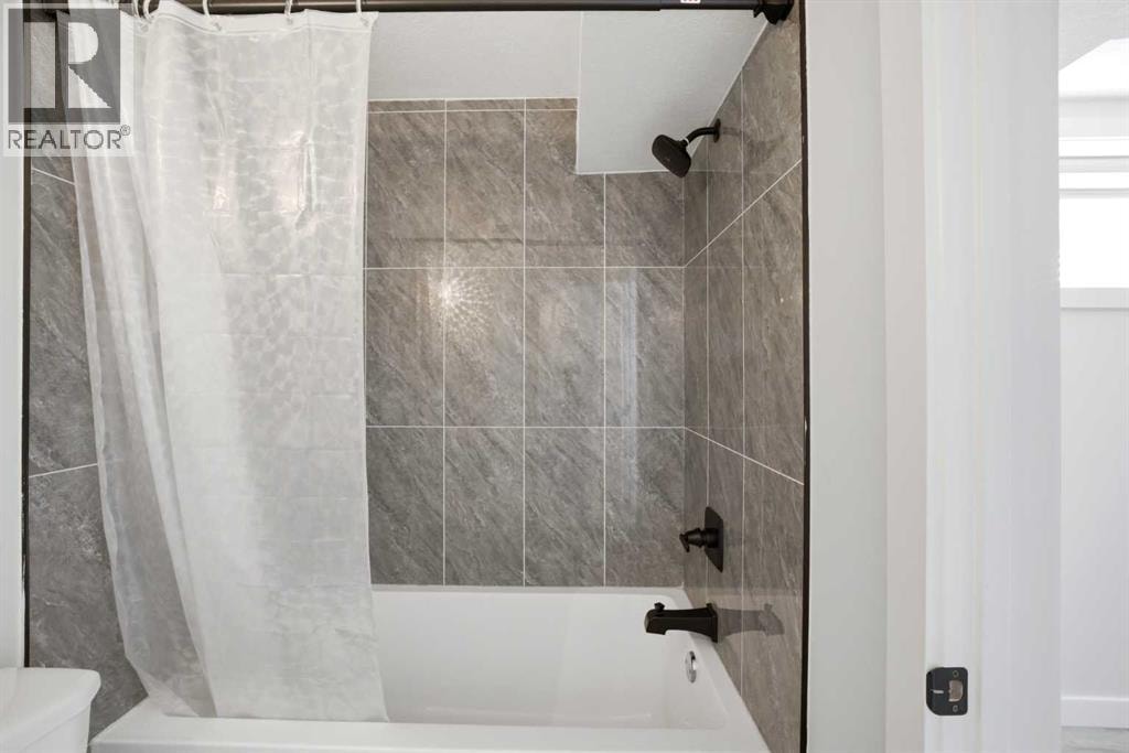 1153 Chinook Gate Bay SW — photo 33