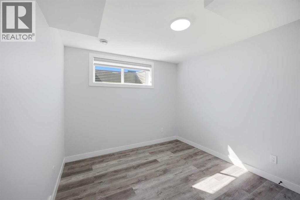 1153 Chinook Gate Bay SW — photo 39