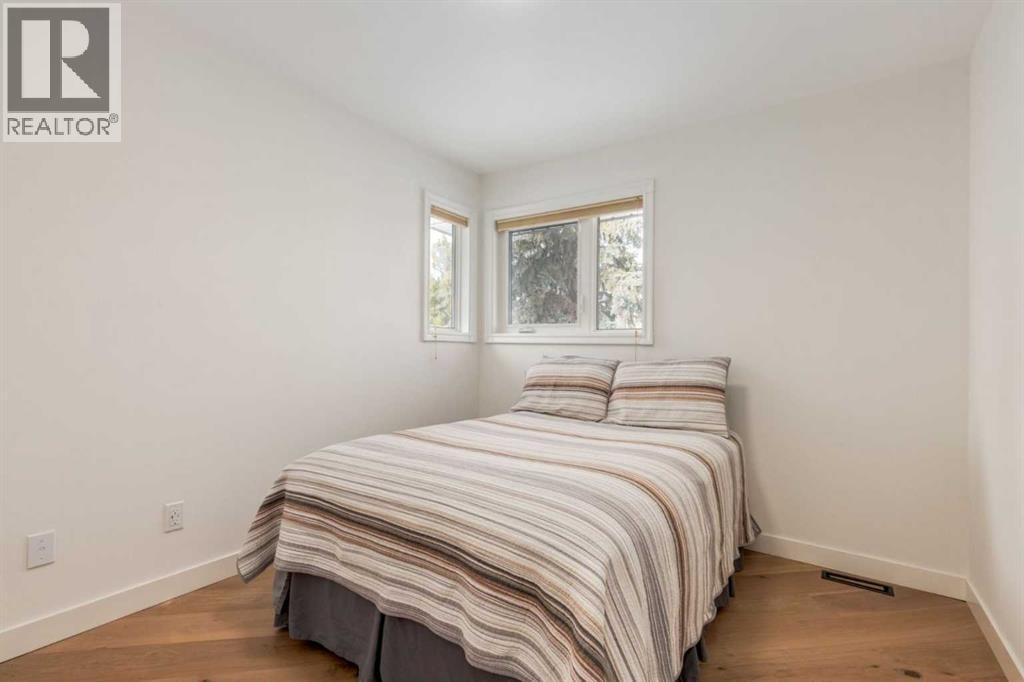 113 Straddock Terrace SW — photo 31