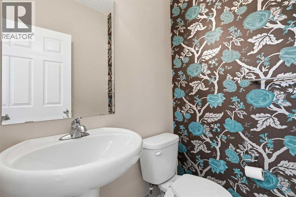 19 Hillcrest Link SW — photo 14