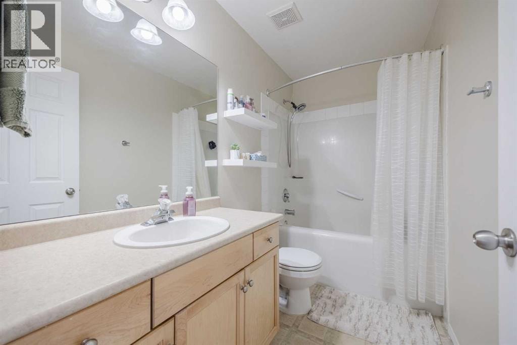 322 Mckenzie Towne Link SE — photo 21
