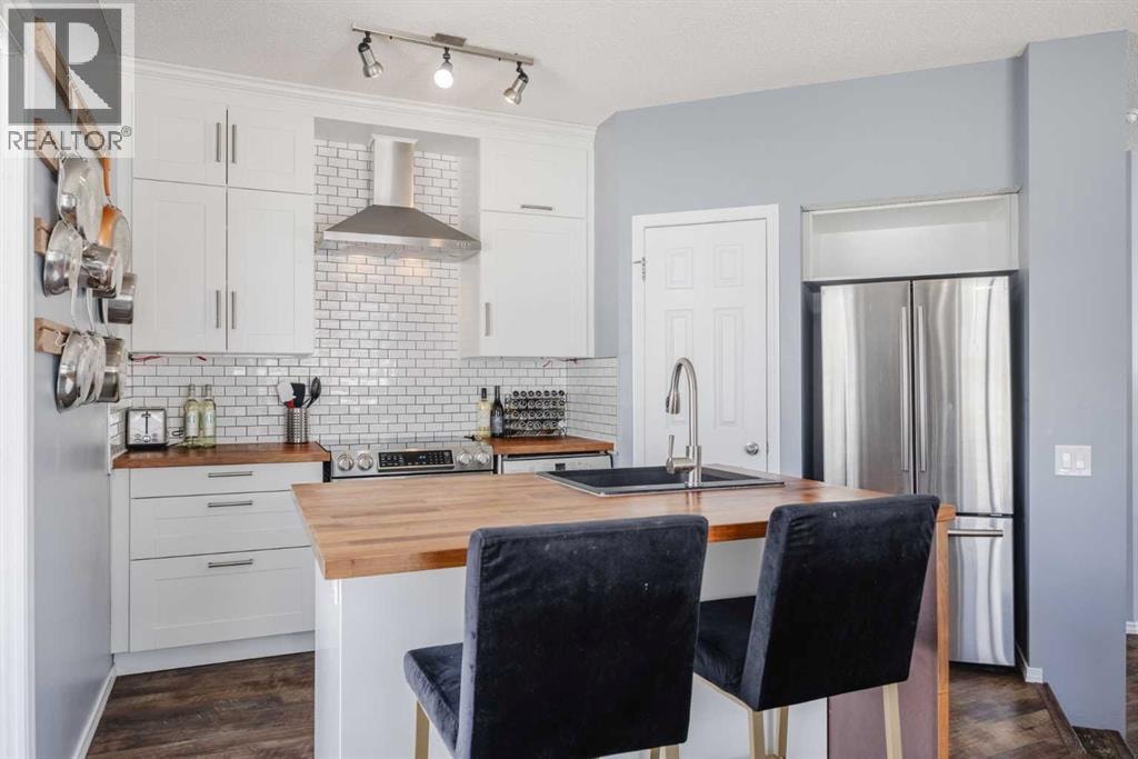 322 Mckenzie Towne Link SE — photo 9