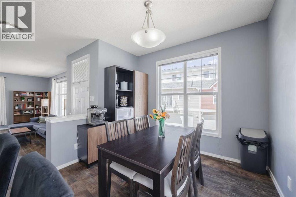 322 Mckenzie Towne Link SE — photo 12