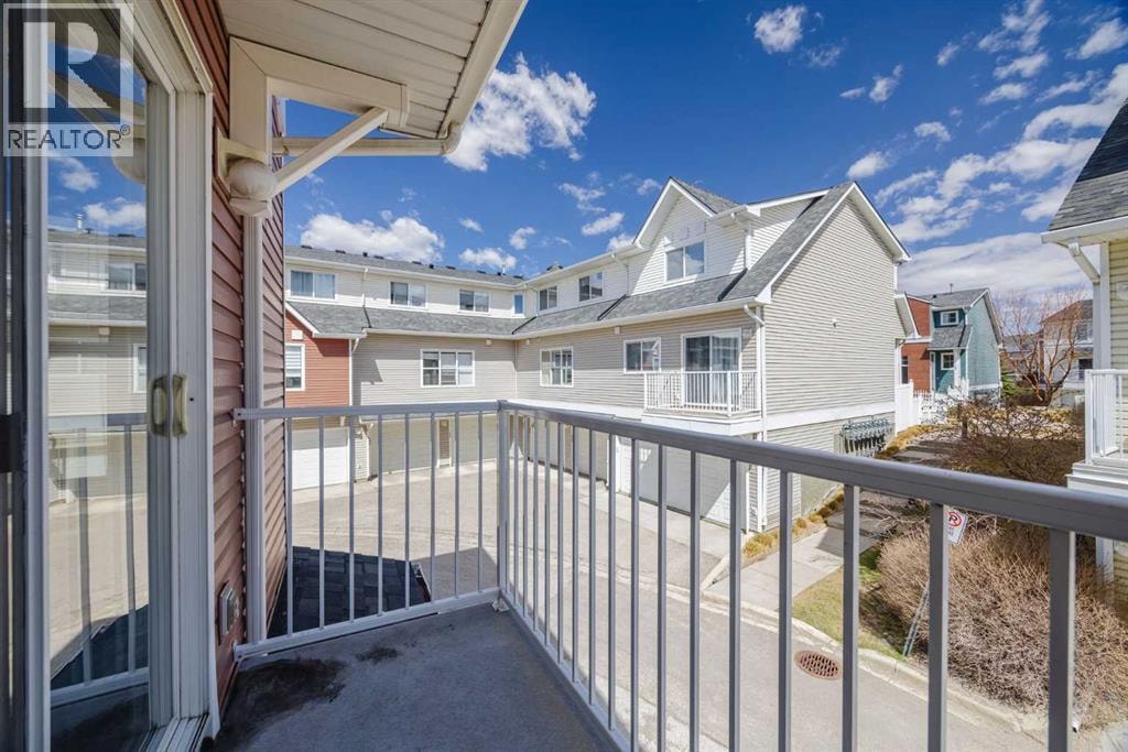 322 Mckenzie Towne Link SE — photo 28
