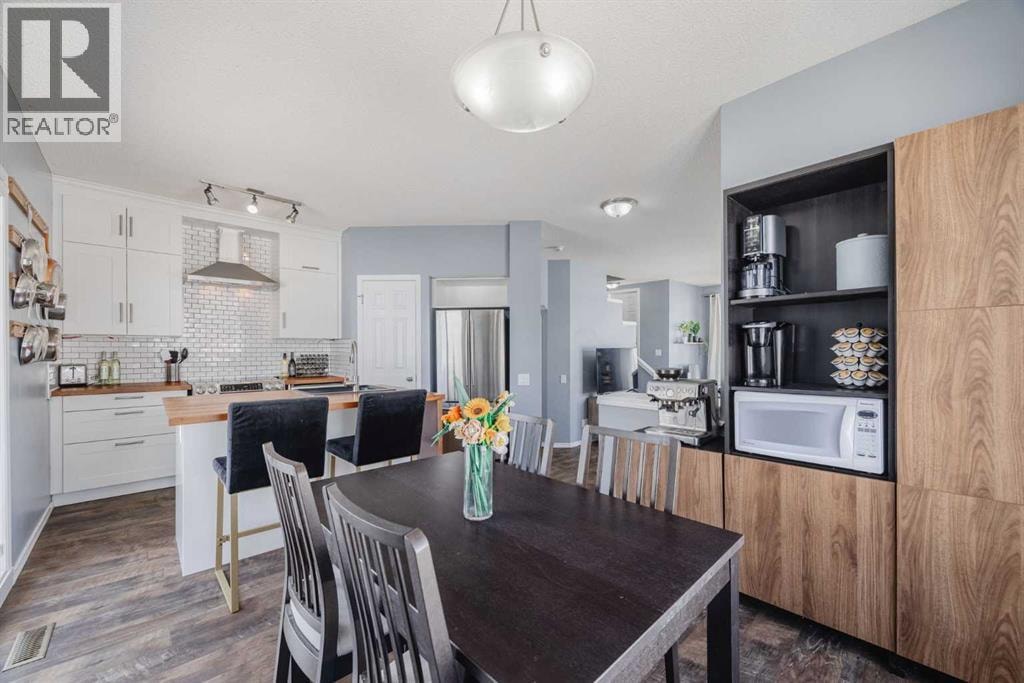322 Mckenzie Towne Link SE — photo 13