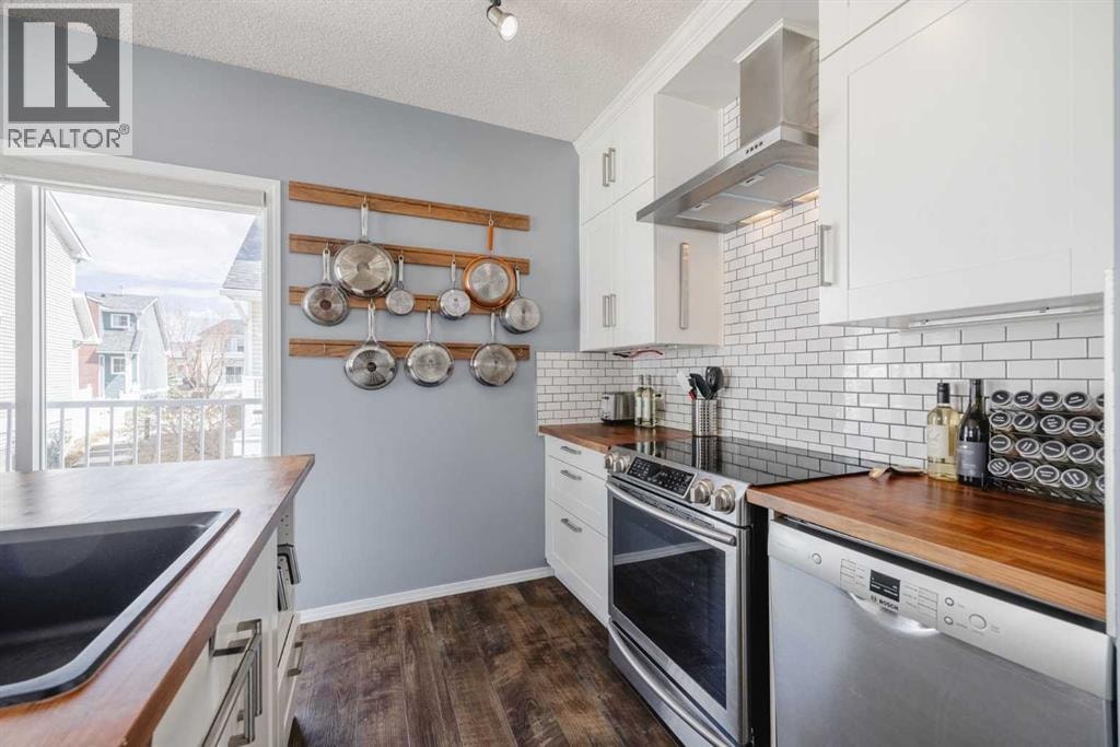 322 Mckenzie Towne Link SE — photo 10