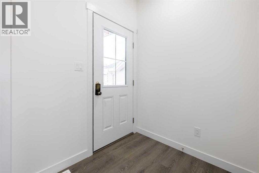 15 Heritage Point — photo 2