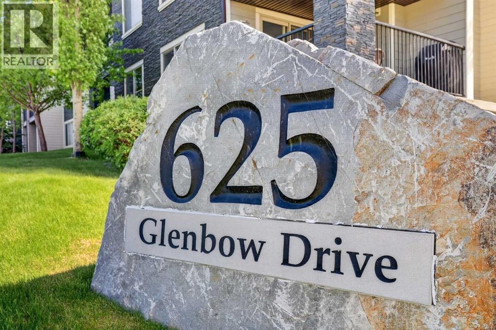 3310, 625 Glenbow Drive — photo 33