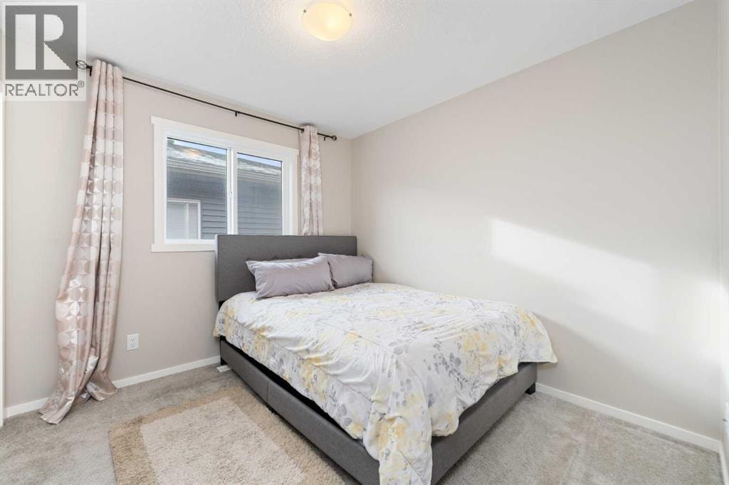 229 Kingsbury Close SE — photo 25