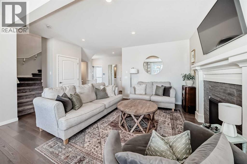 35 Walden Mount SE — photo 10
