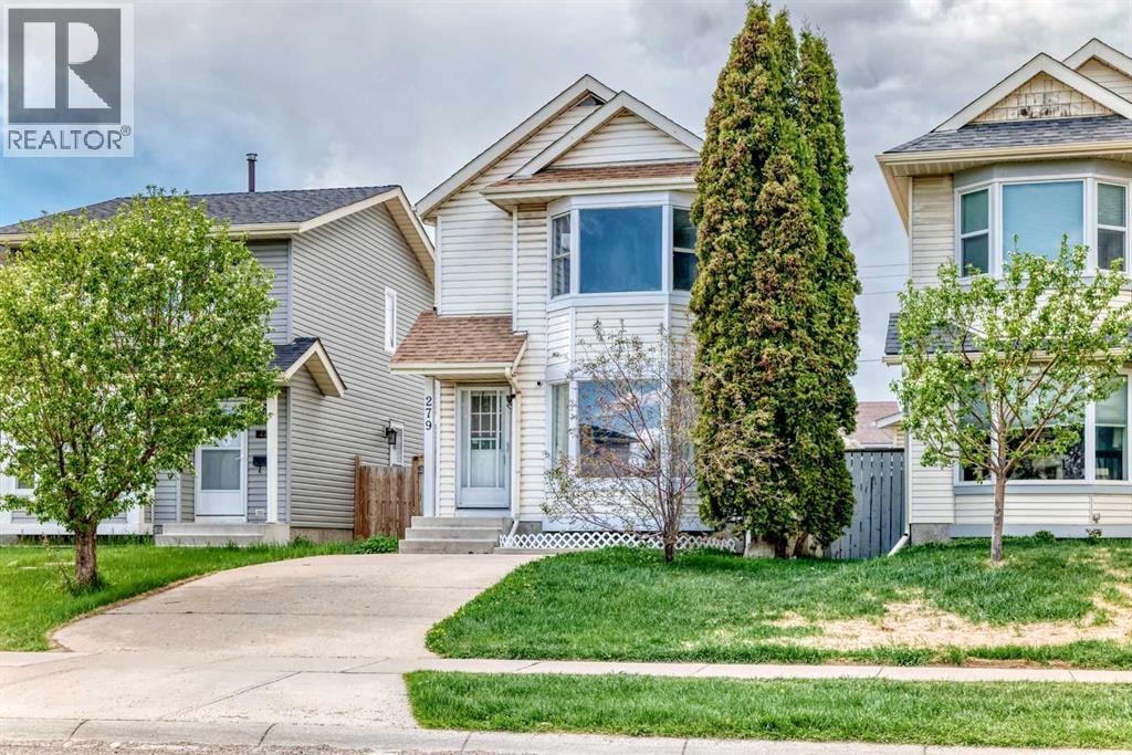 279 Falton Drive NE — photo 2