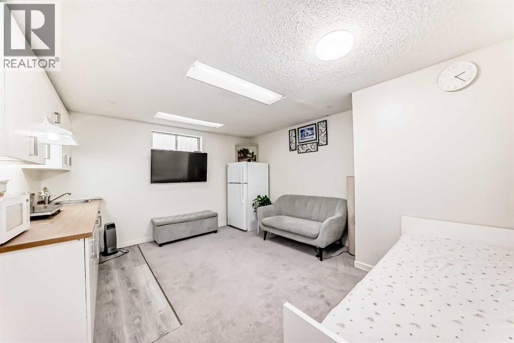 279 Falton Drive NE — photo 40